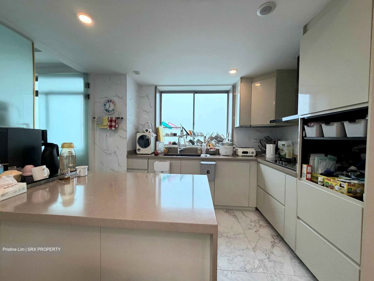 Lakeholmz (D22), Condominium #601006051